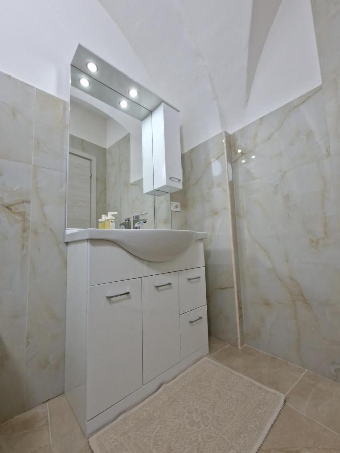 Апартаменты Daniel'S House Катания Экстерьер фото